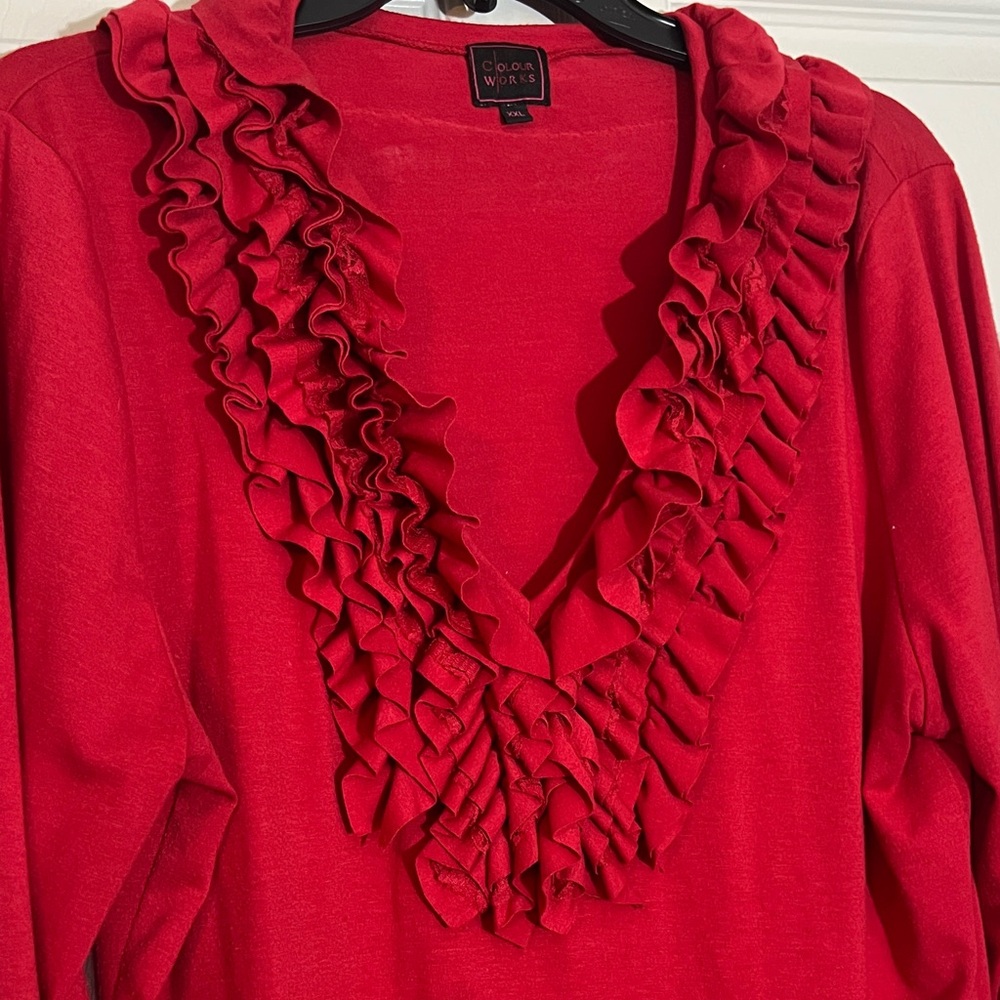 Elegant Ruffled Red Blouse - Picture 2 of 3